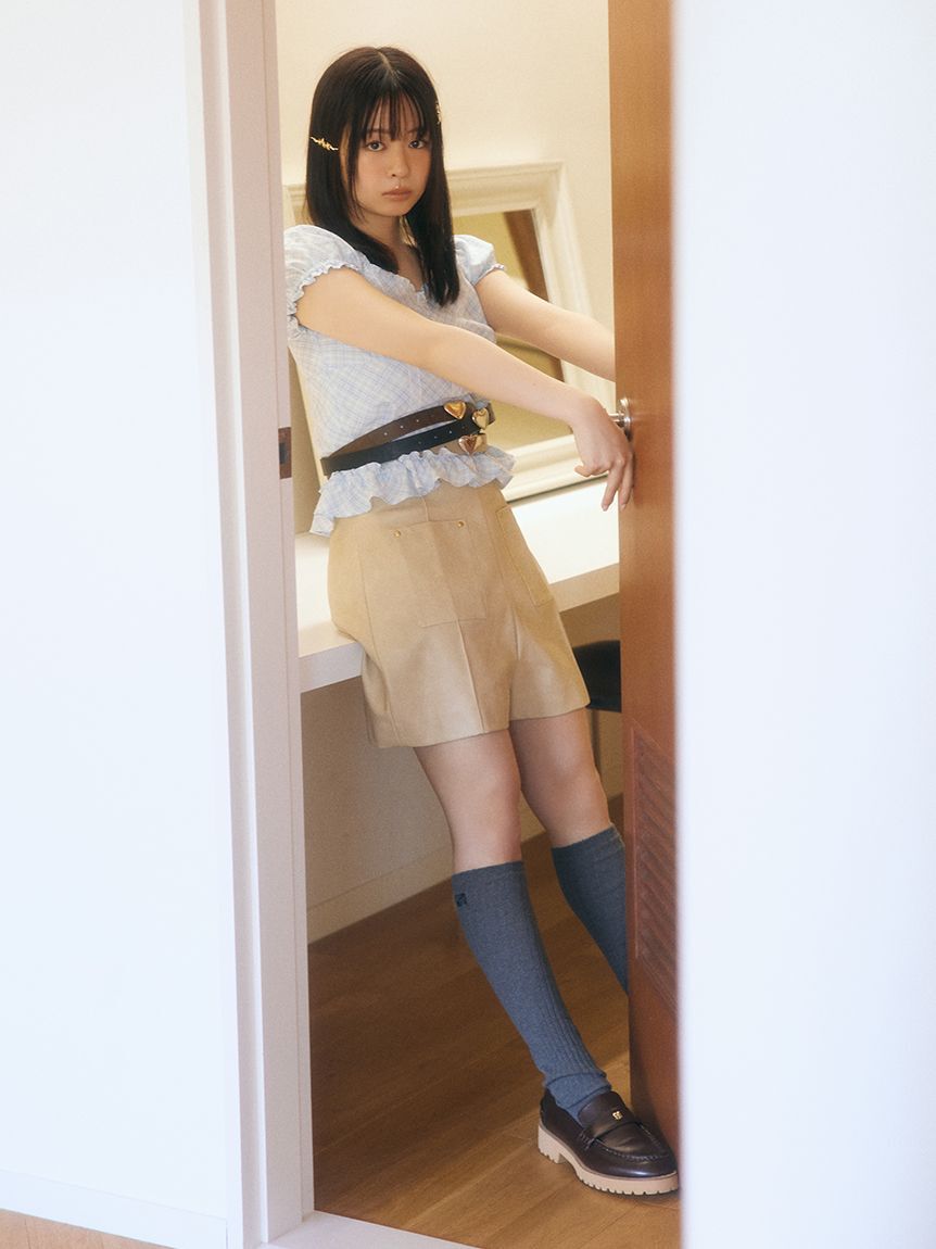 FURFUR「レザーライクショートパンツ」|デニム|