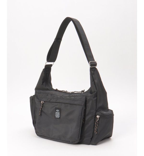 ikka「撥水10ポケットビッグショルダーバッグ」|その他|