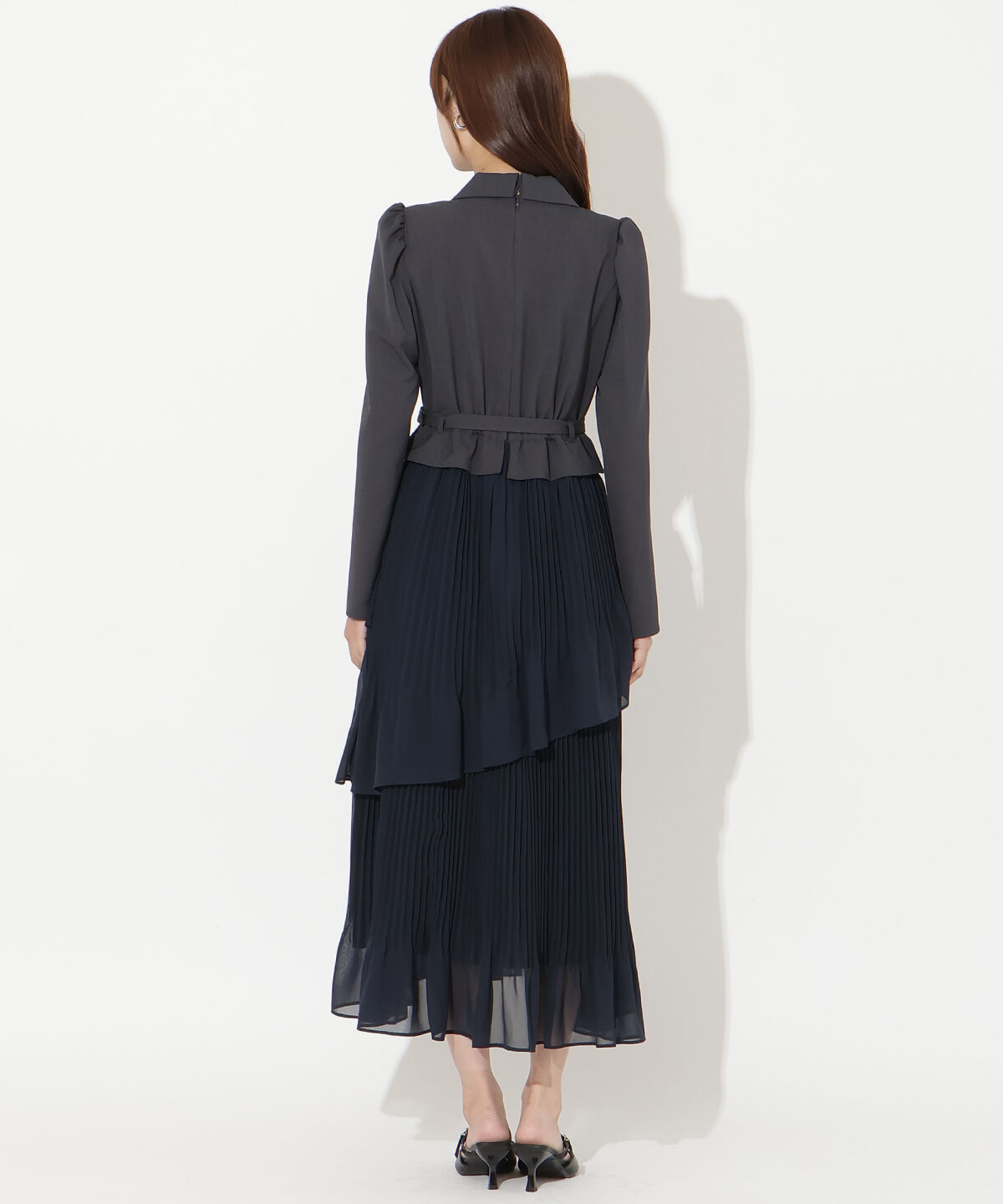 アンドクチュール「ジャケットレイヤードプリーツワンピース」|ワンピース|