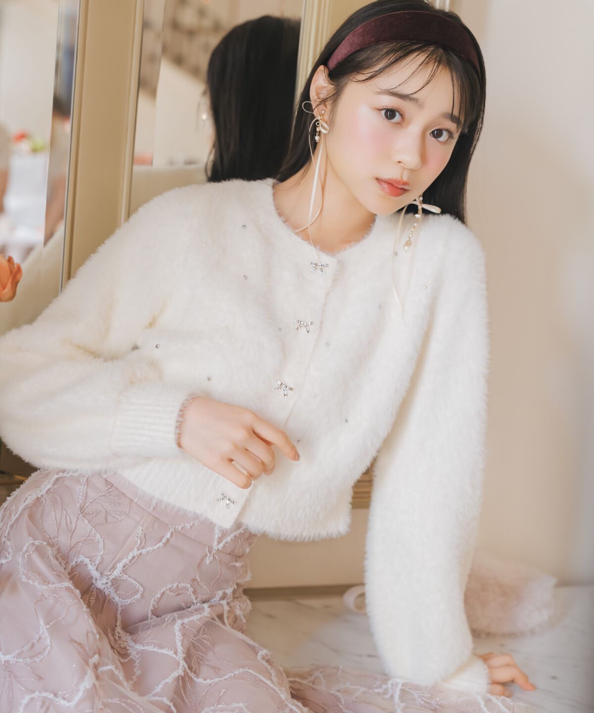 WILLSELECTION「パール＆ビジューフェザーカーディガン」|カーディガン|オフ