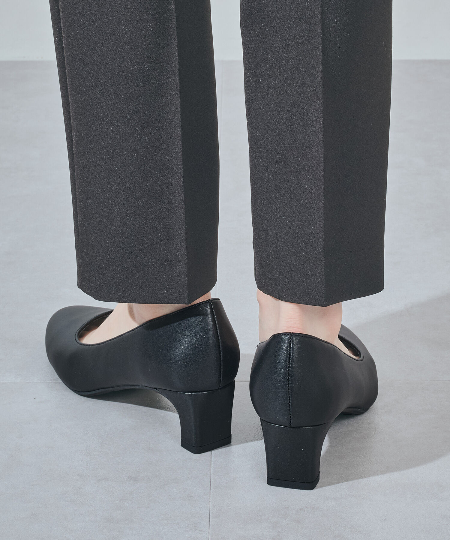 ORiental TRaffic「ラウンドトゥミドルヒール パンプス /R-3005 オフィス 就活 クッション 冠婚葬祭」|パンプス|