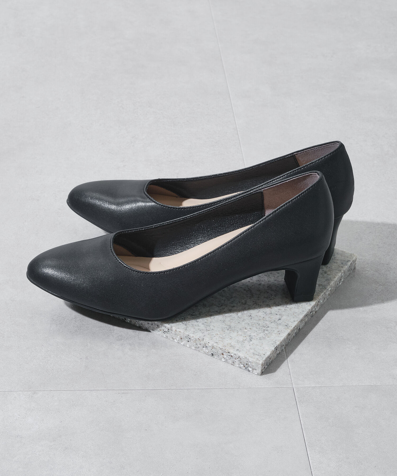 ORiental TRaffic「ラウンドトゥミドルヒール パンプス /R-3005 オフィス 就活 クッション 冠婚葬祭」|パンプス|