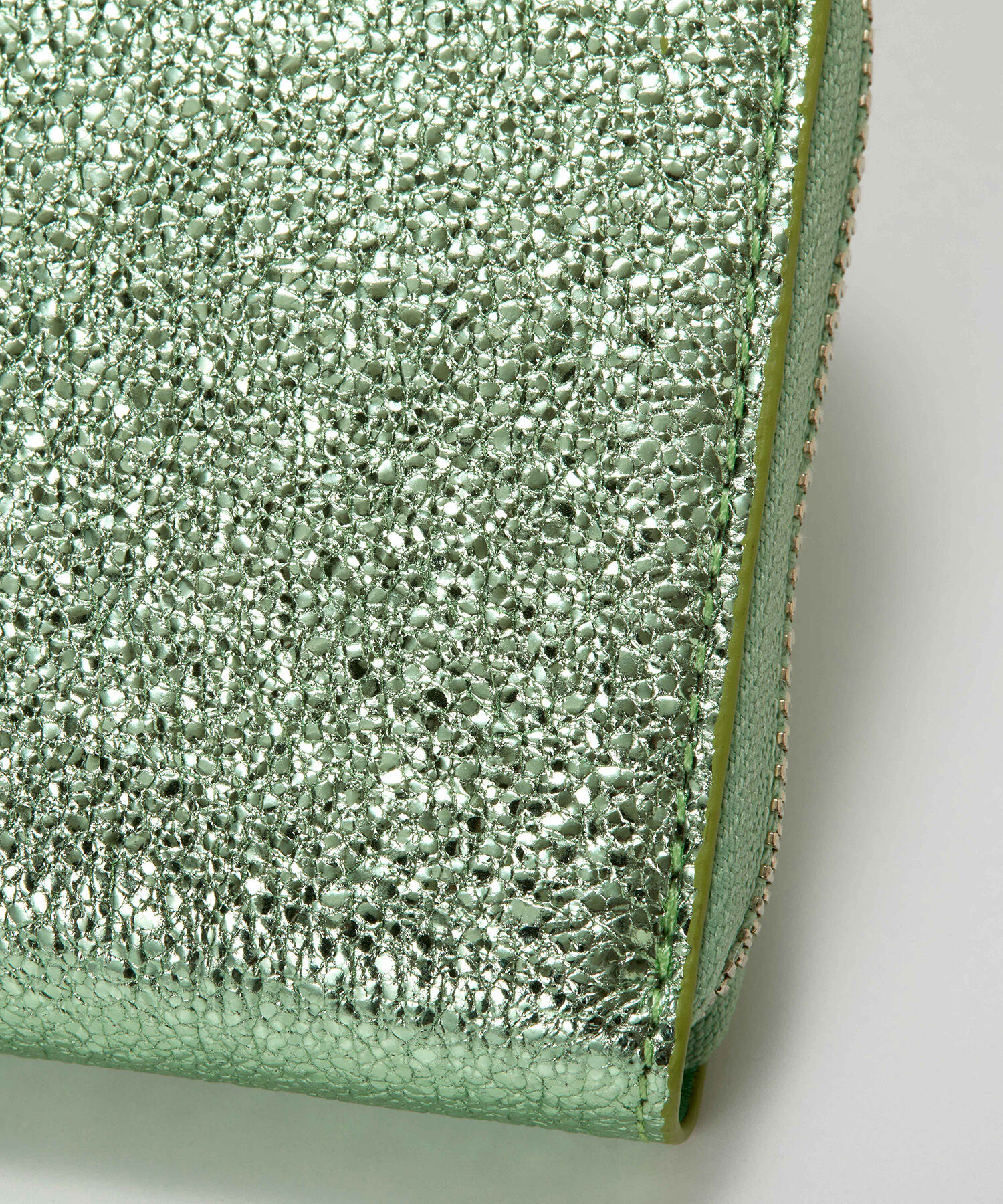 TOPKAPI BREATH「【TREASURE TOPKAPI】ウォッシュド レザー メタリック ラウンドファスナー 長財布」|財布|