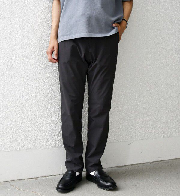 SHIPS any「SHIPS any:〈洗濯機可能/撥水〉4WAYストレッチ スリム テーパード テック チノ パンツ◇」|チノ|ダークグレー