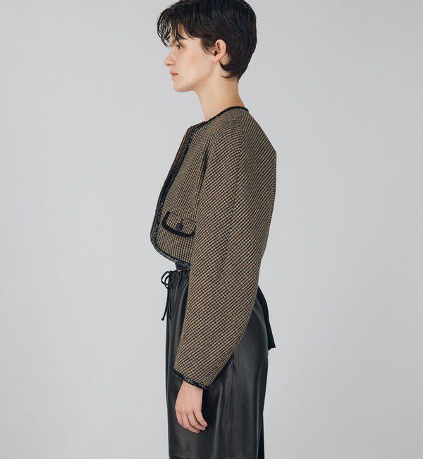 DES PRES「ブリティッシュツイード ショートジャケット」|ノーカラージャケット|