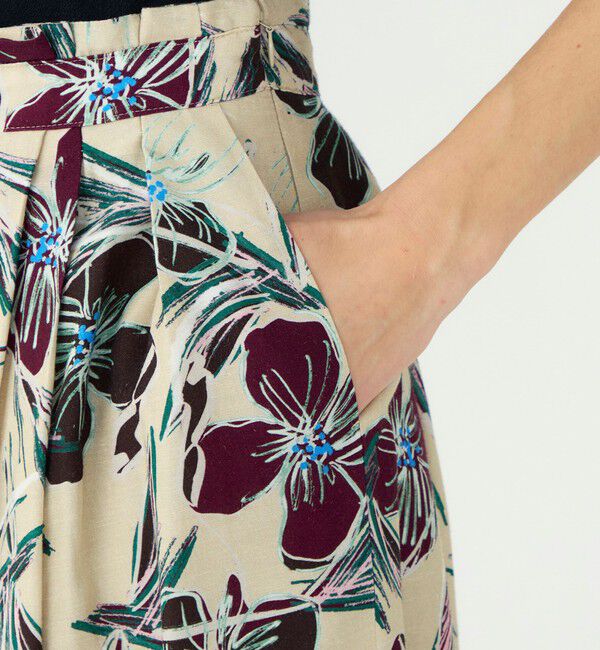 Ballsey「チェロキープリント タックロングスカート」|フレア|