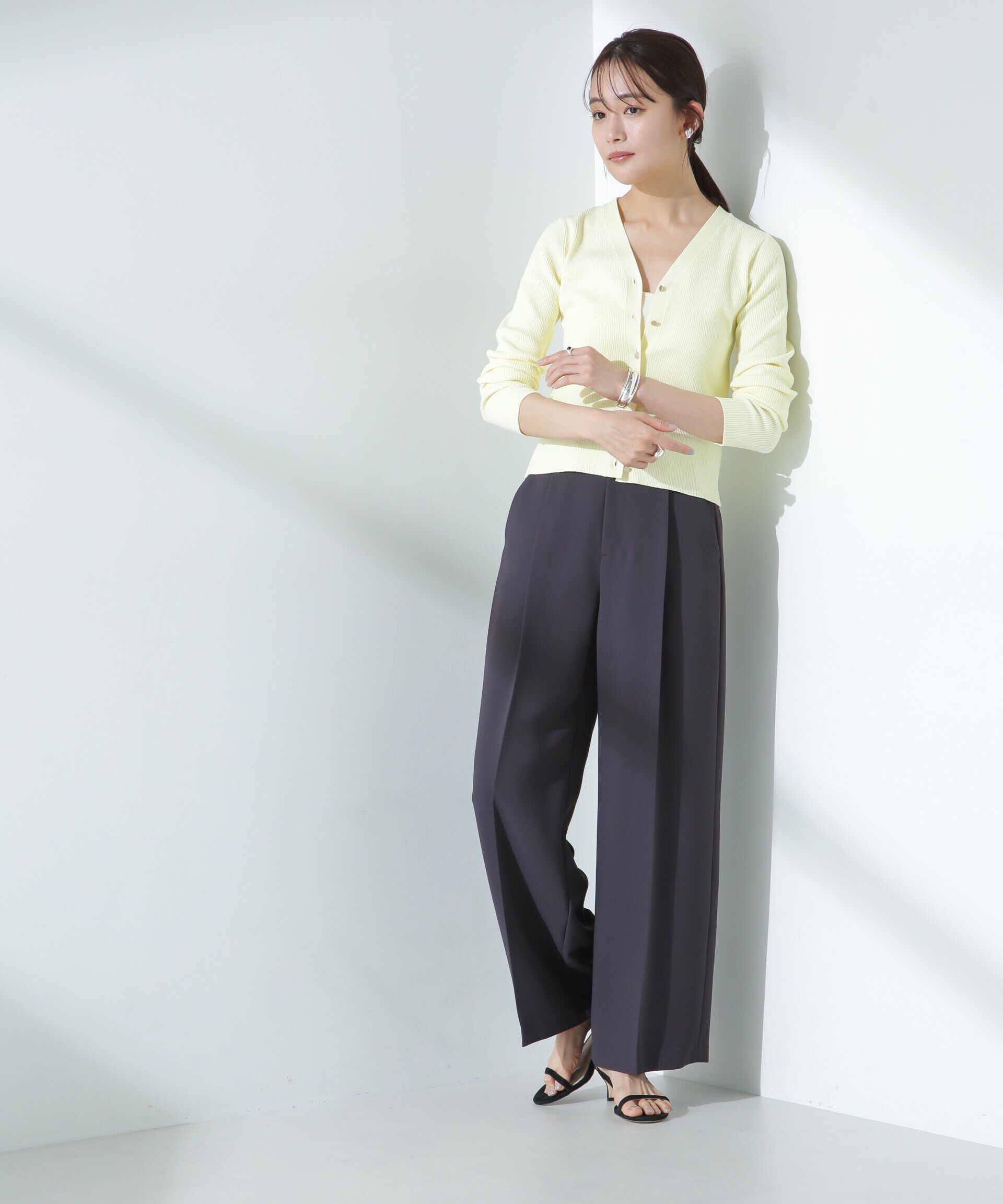 nano･universe「ツイルワイドスラックス」|チノ|