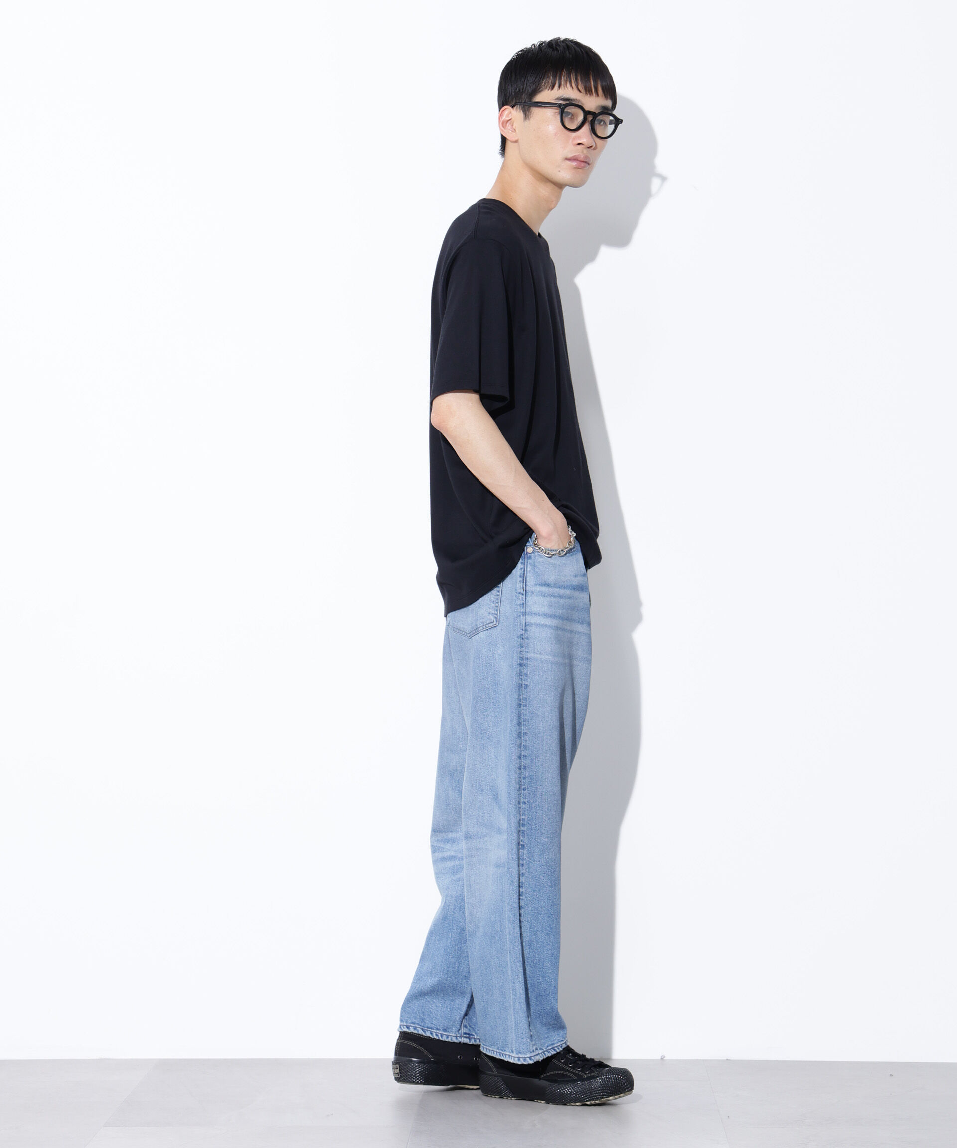 nano･universe「AUTHENコラボ SILKNIZED DENIM ワイドレッグ(セットアップ可)」|チノ|