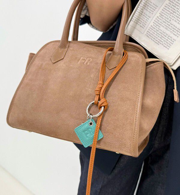 fredy emue「FRロゴ＆タッセルレザーチャーム」|チャーム・キーホルダー|キャメル