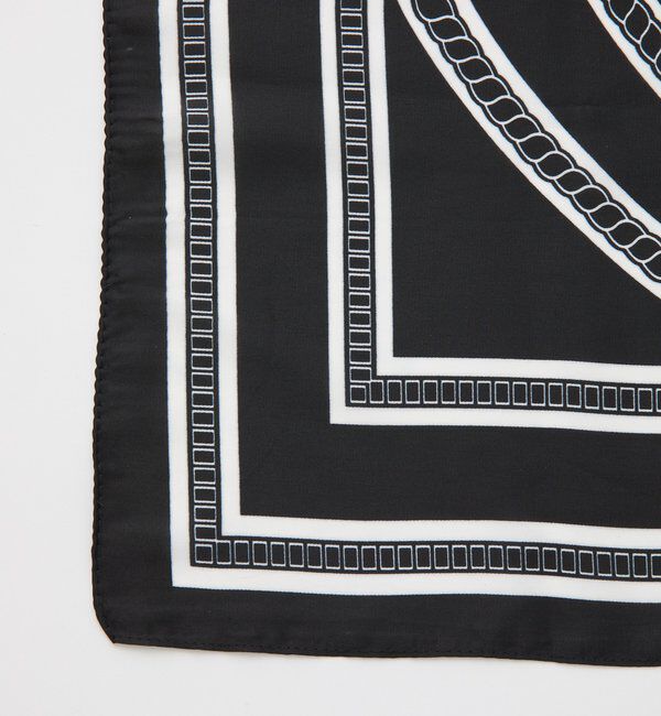  「【スタイリングのアクセントに】チェーン柄スカーフ」|バンダナ・スカーフ|