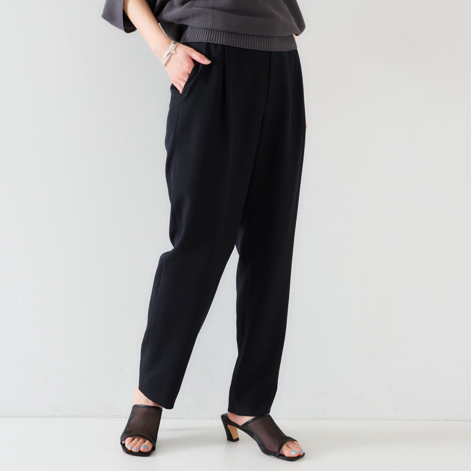 UNTITLED「【オンオフ/ストレッチ】ツイルテーパードパンツ」|その他|