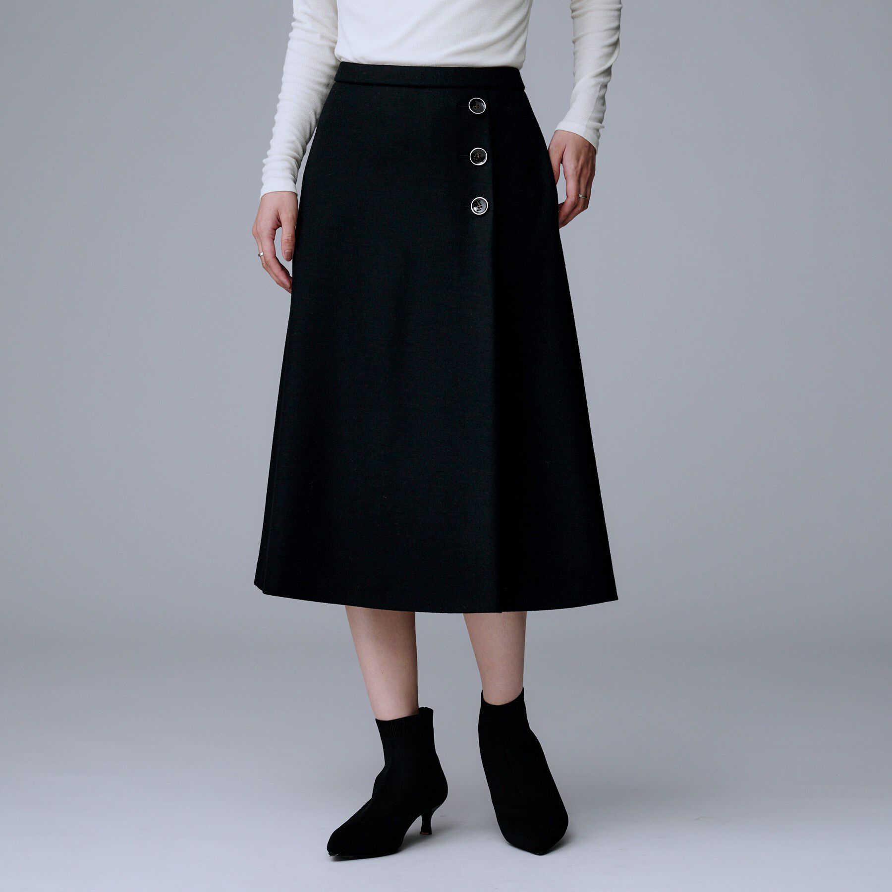 UNTITLED「【ウール100%/後ろウエストゴム】ミルドスムースフレアスカート」|スカート|