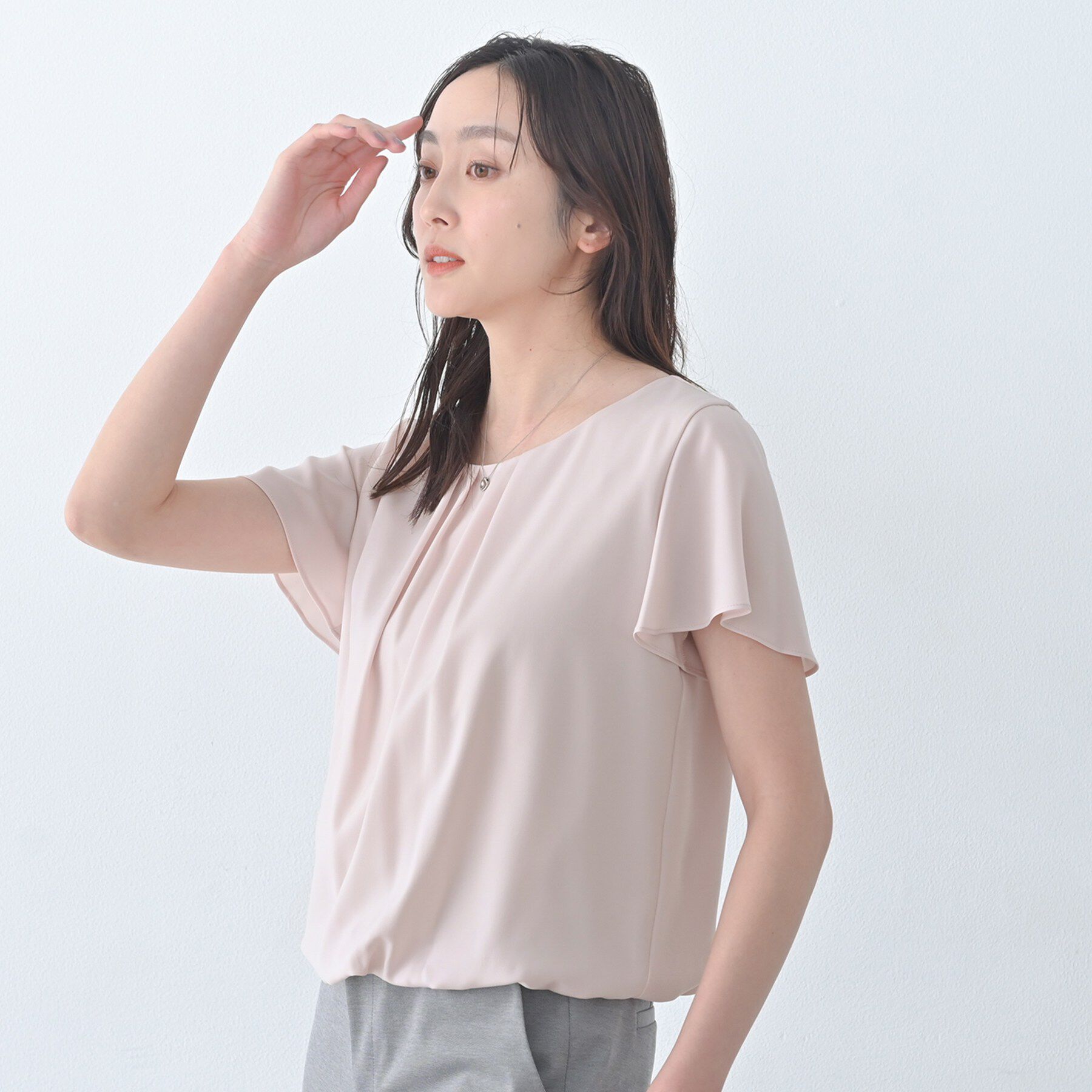 UNTITLED「【透けにくい/スーツインナー】パウダリータックブラウス」|シャツ・ブラウス|