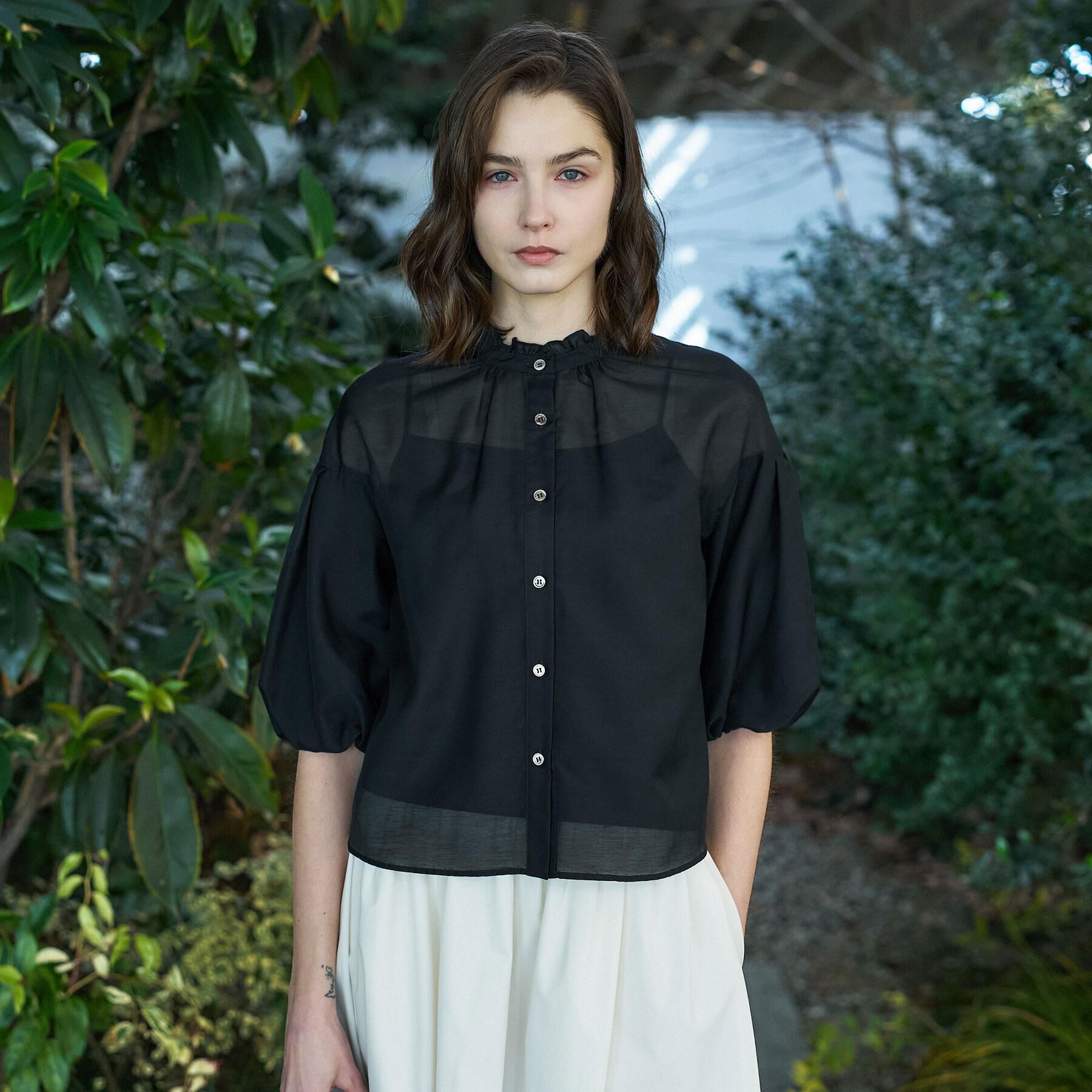 DRESSTERIOR「【1枚で着映え/ウォッシャブル】スタンドフリルボリュームスリーブブラウス」|シャツ・ブラウス|