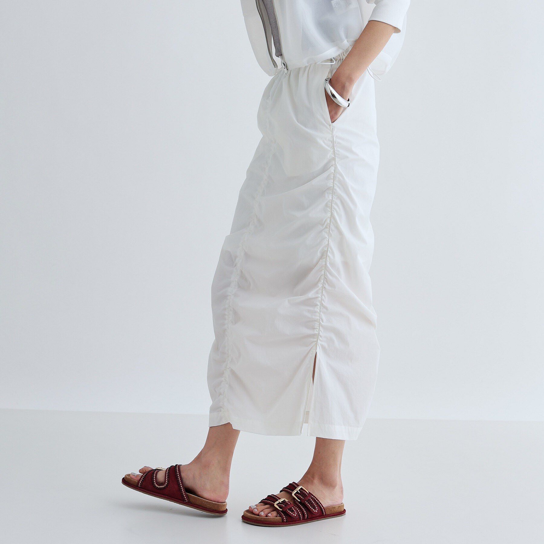 GALLEST「【セットアップ可能】シャーリングナイロンスカート」|スカート|ホワイト(001)