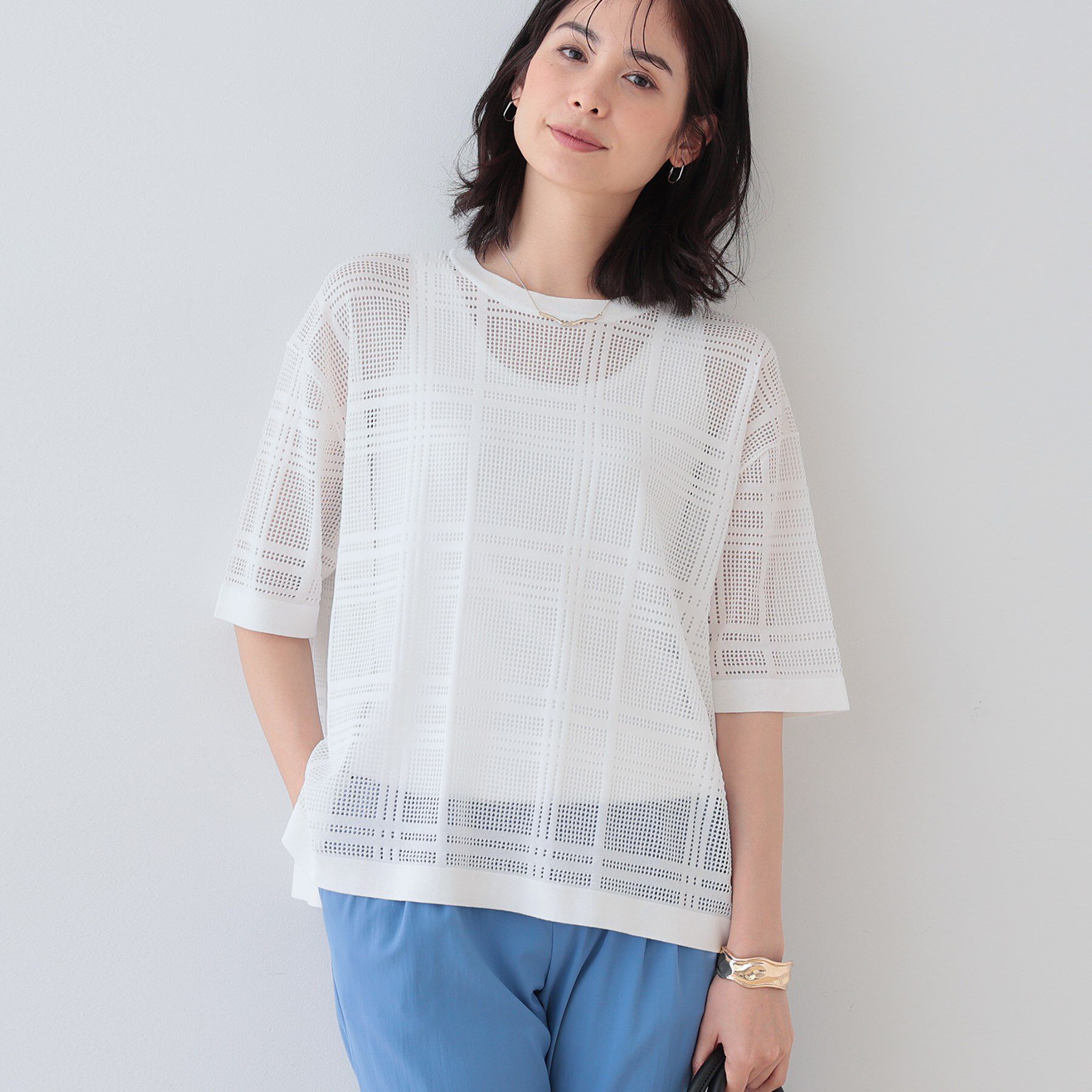 INDIVI「【洗える】メッシュチェック柄ニット」|ニット・セーター|ホワイト(001)