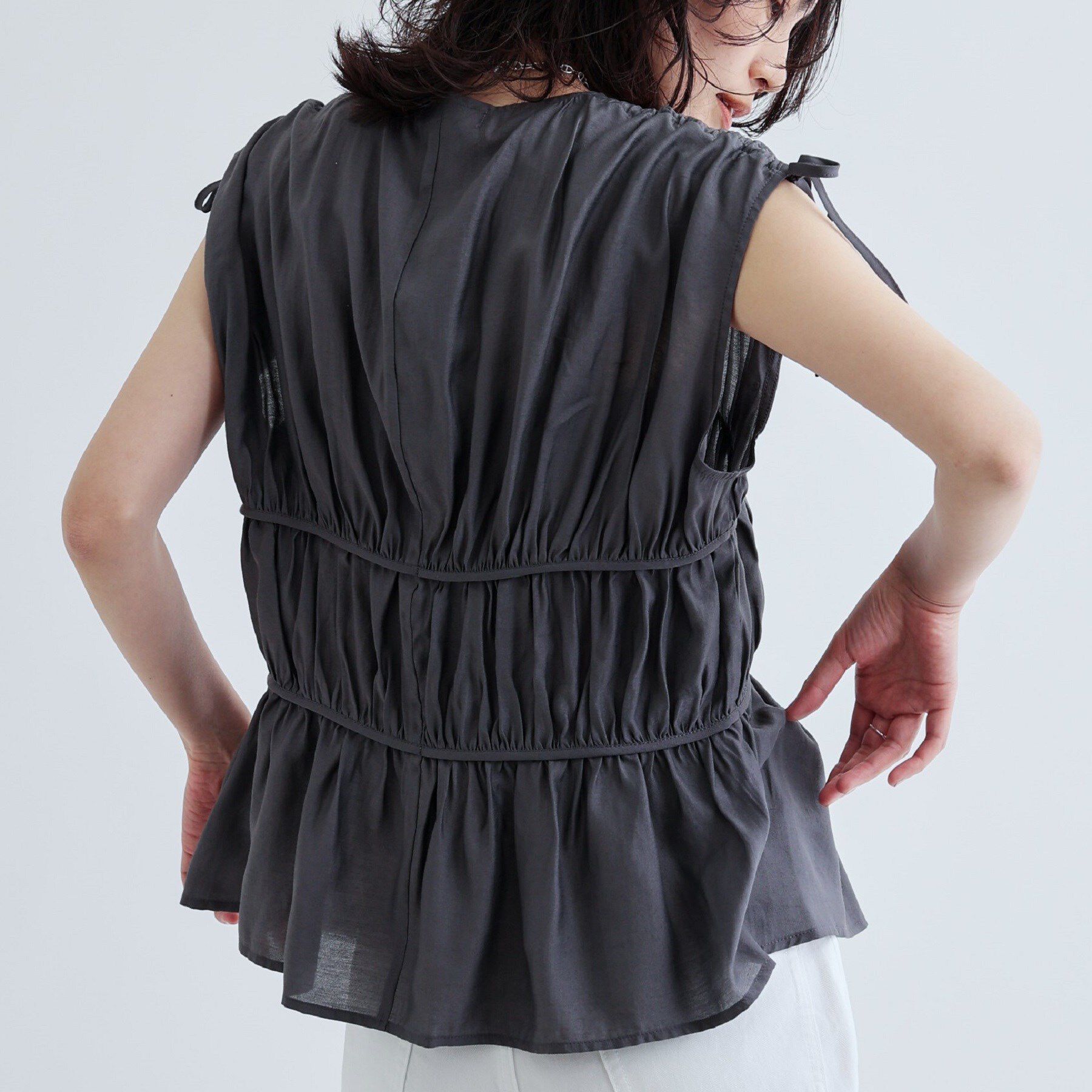 GALLEST「ギャザースリーブレスブラウス」|シャツ・ブラウス|