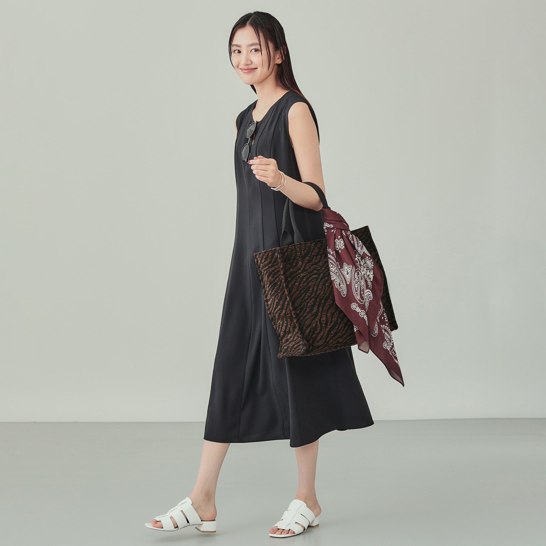 INDIVI「【選べる柄バリエ】スクエアトートバッグ」|トートバッグ|