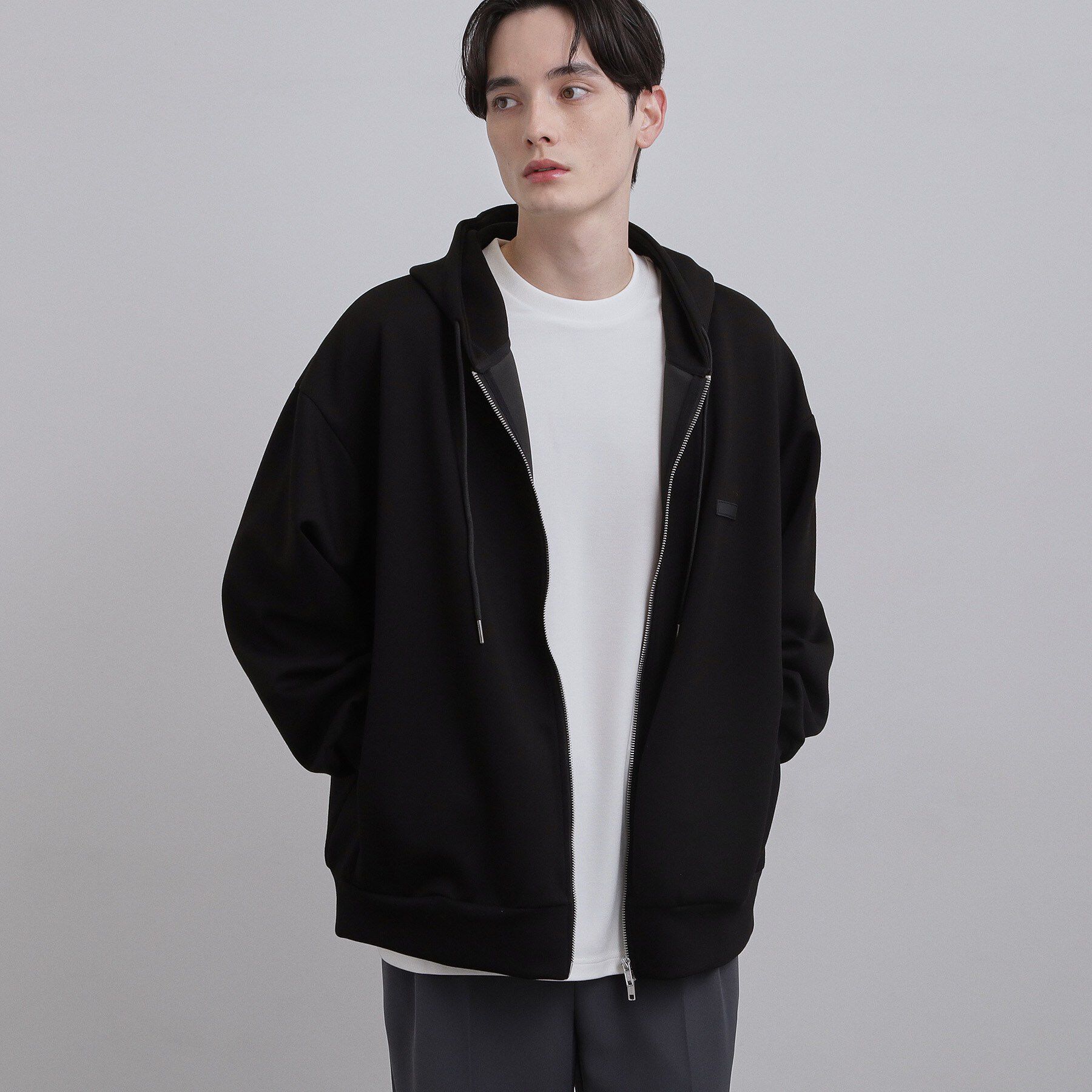 tk.TAKEO KIKUCHI「オーバーサイズジップパーカー」|パーカー|ブラック(019)