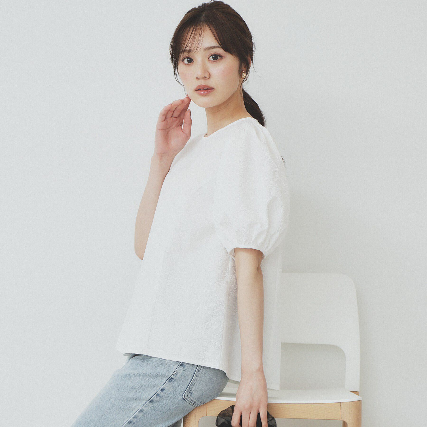 index「フラワージャカードパフフレアブラウス【洗濯機洗い可/防シワ】」|シャツ・ブラウス|