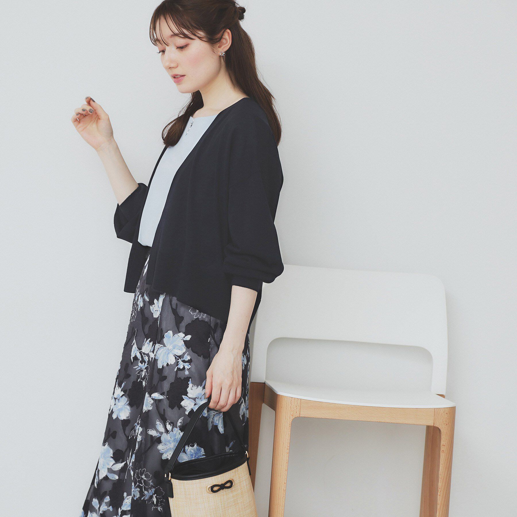 index「《6色展開》リラクシーショートカーディガン【洗濯機洗い可/接触冷感/抗ピル】」|カーディガン|