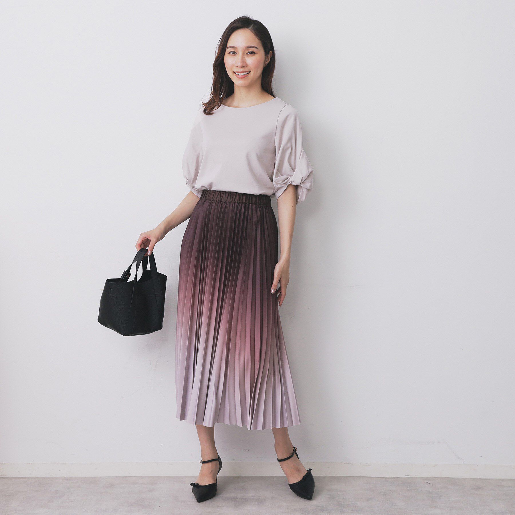 index「パフスリーブツイストタックトップス【洗濯機可/接触冷感/UVケア】」|Tシャツ・カットソー|