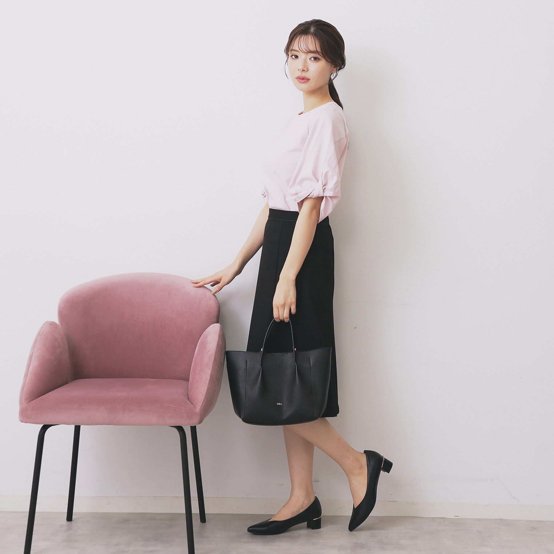 index「パフスリーブツイストタックトップス【洗濯機可/接触冷感/UVケア】」|Tシャツ・カットソー|