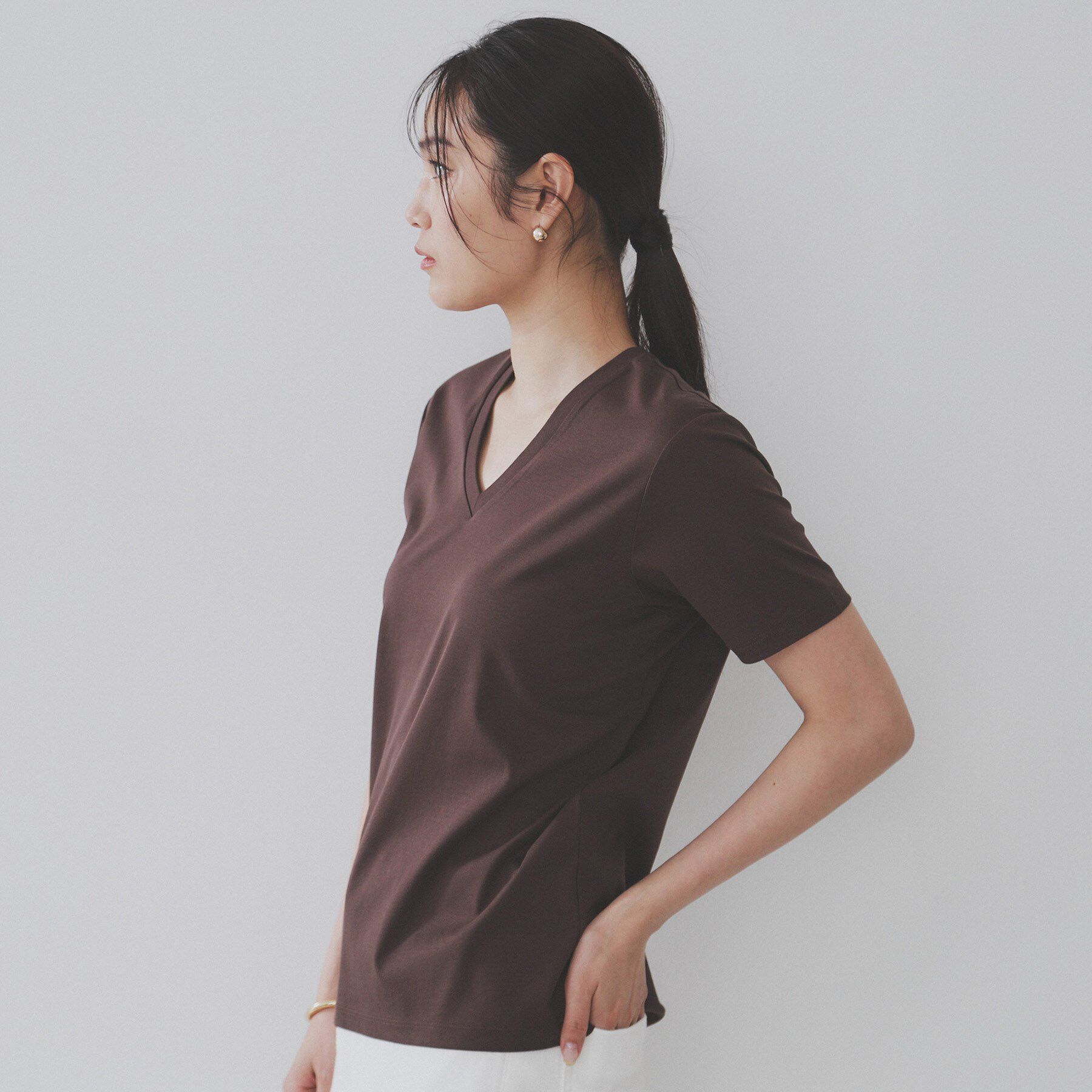 OPAQUE.CLIP「《5色展開/SS-LLサイズ》VネックベーシックTシャツ【接触冷感/洗濯機洗い可】」|Tシャツ・カットソー|