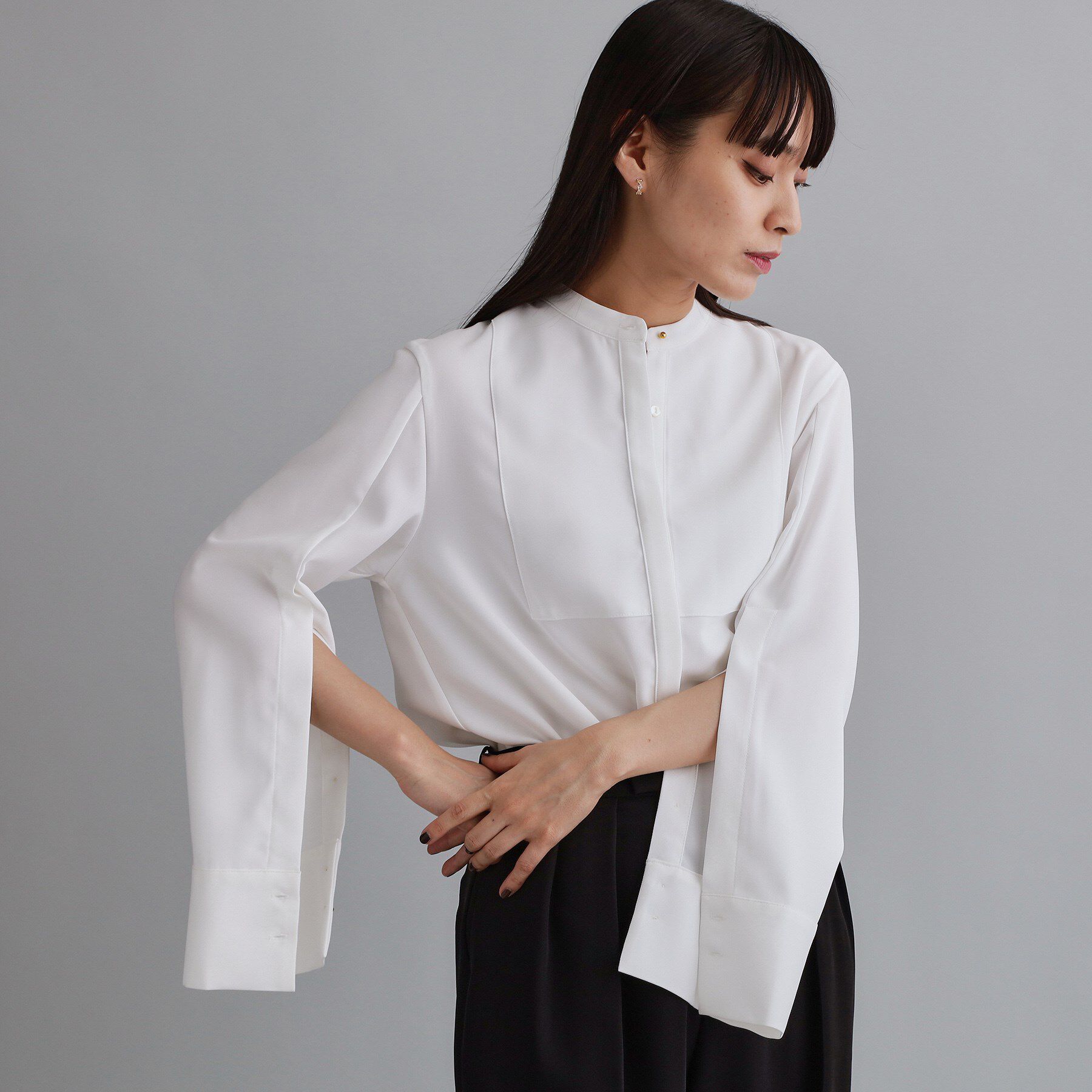 OPAQUE.CLIP「【es】ブザム切替バンドカラーシャツブラウス【洗濯機OK/防シワ/UVケア/接触冷感】」|シャツ・ブラウス|