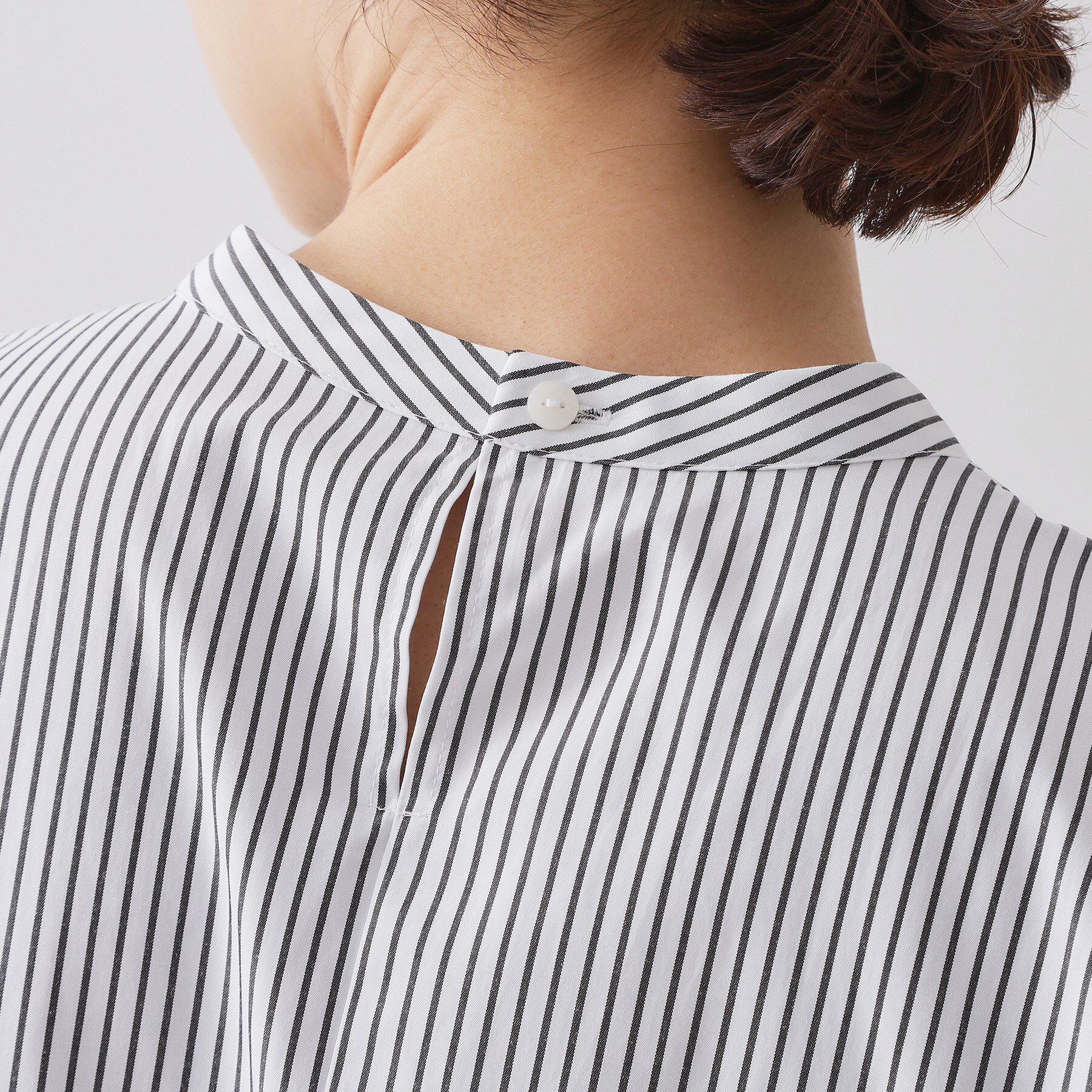 OPAQUE.CLIP「《通勤対応》袖タックボリュームブラウス【洗濯機OK】」|シャツ・ブラウス|