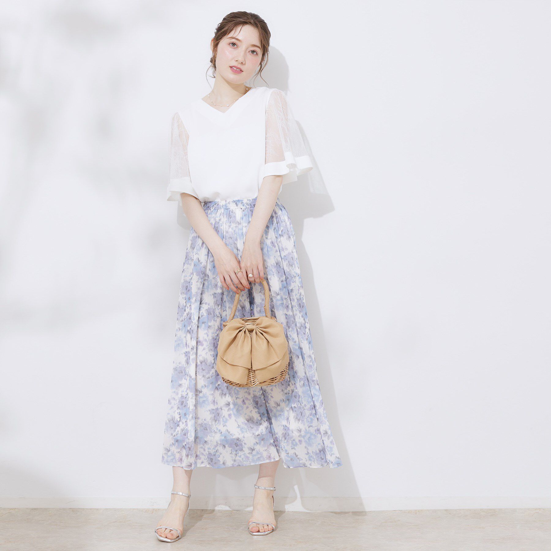 Couture broach「【マシンウォッシャブル・シアー・細見え】Vネック袖レースフレアブラウス」|シャツ・ブラウス|