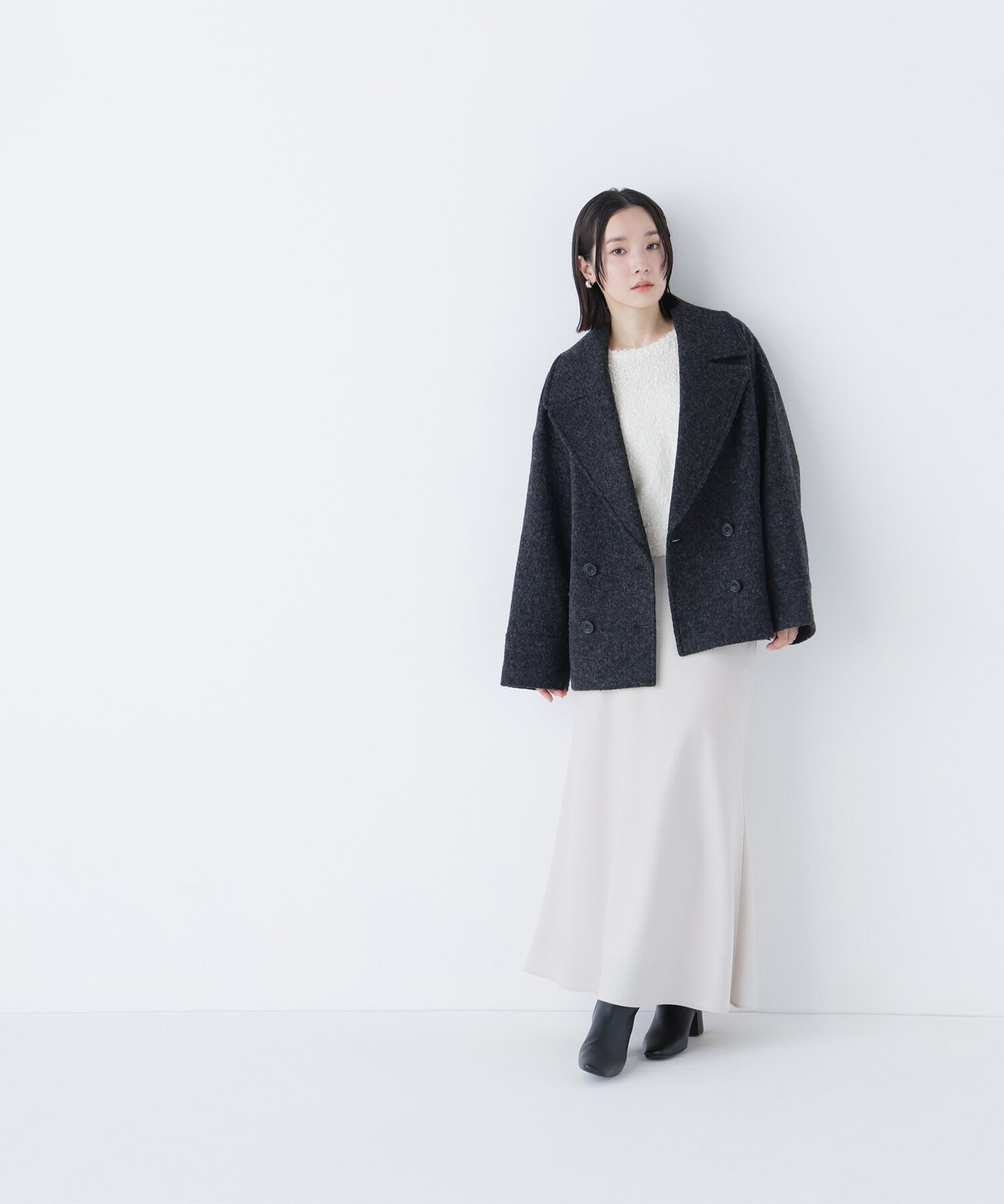  「ウーリーフォルムハーフコート」|ブルゾン・スタジャン|