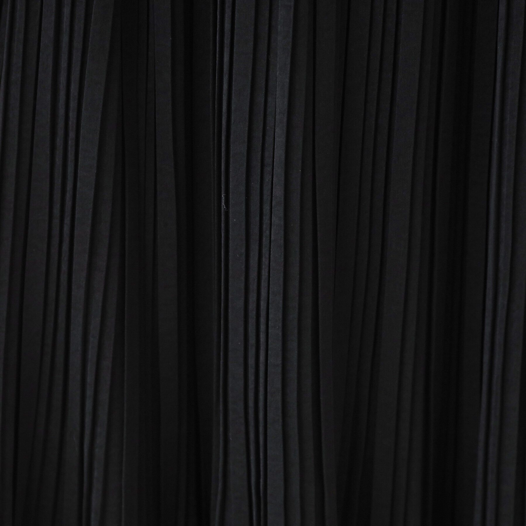 SHOO･LA･RUE「【セレモニーにも】ひらりと揺れる上品シルエット サテンプリーツスカート」|スカート|