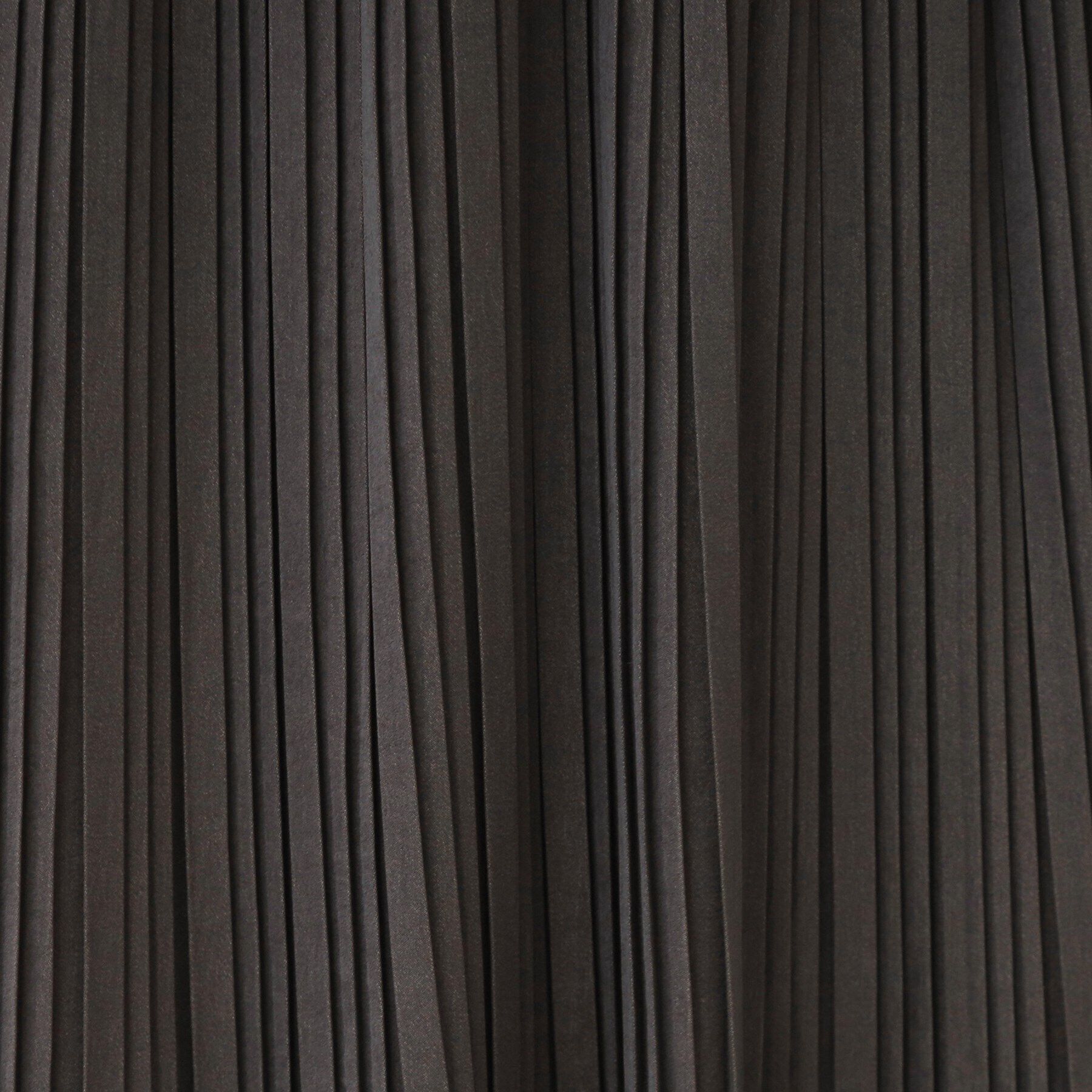 SHOO･LA･RUE「【セレモニーにも】ひらりと揺れる上品シルエット サテンプリーツスカート」|スカート|