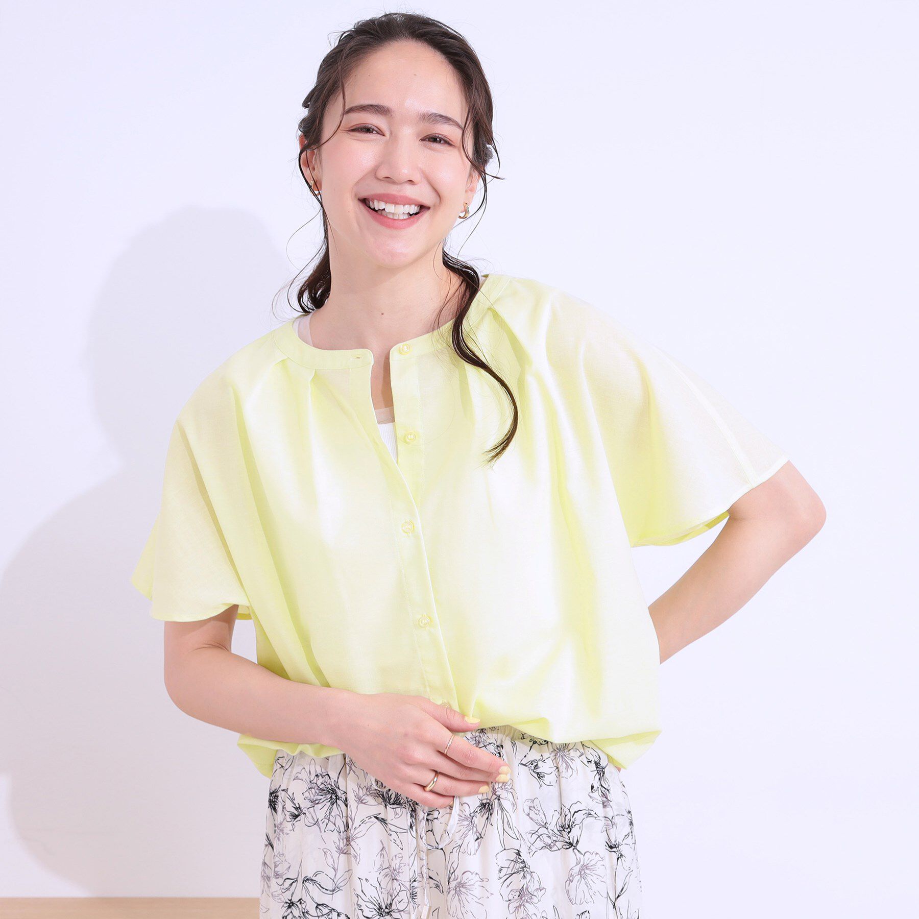 SHOO･LA･RUE「【洗える/S-LL/UV/吸水速乾】洗濯後しわになりにくいリネンブレンド前あきシャツ」|シャツ・ブラウス|