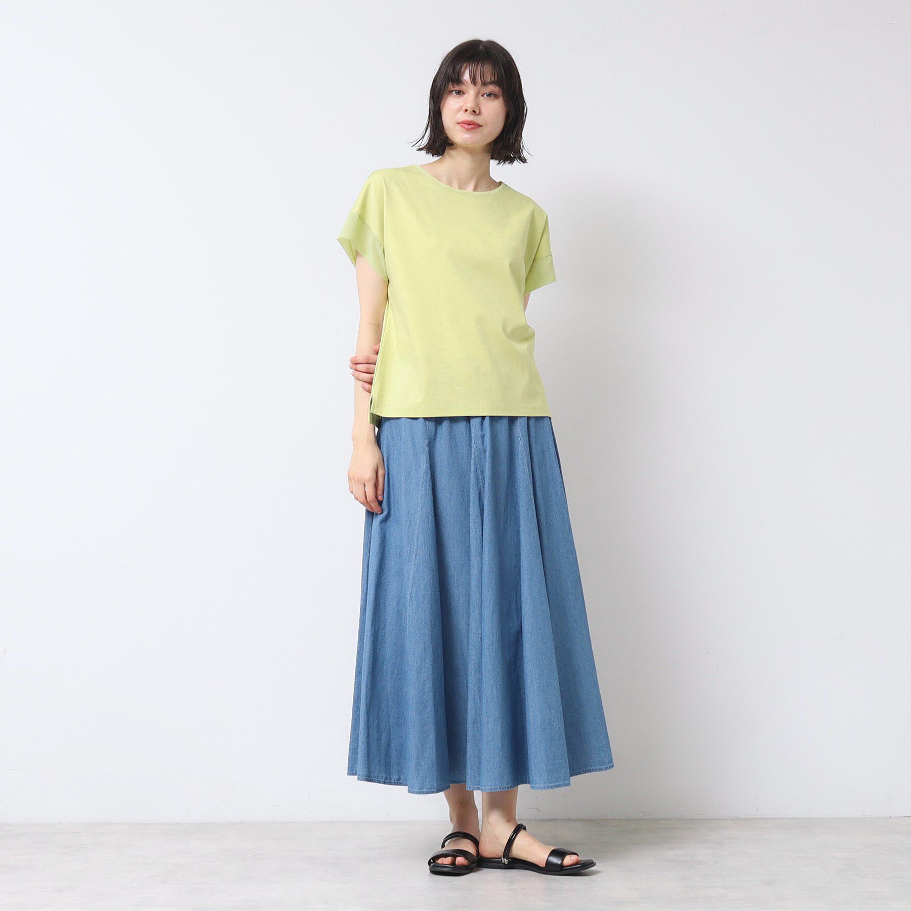 Dessin「【シリーズ累計8万枚！選べる5サイズ/6色展開/洗える】美光沢カットソー【オンにもオフにもちょうどい」|Tシャツ・カットソー|