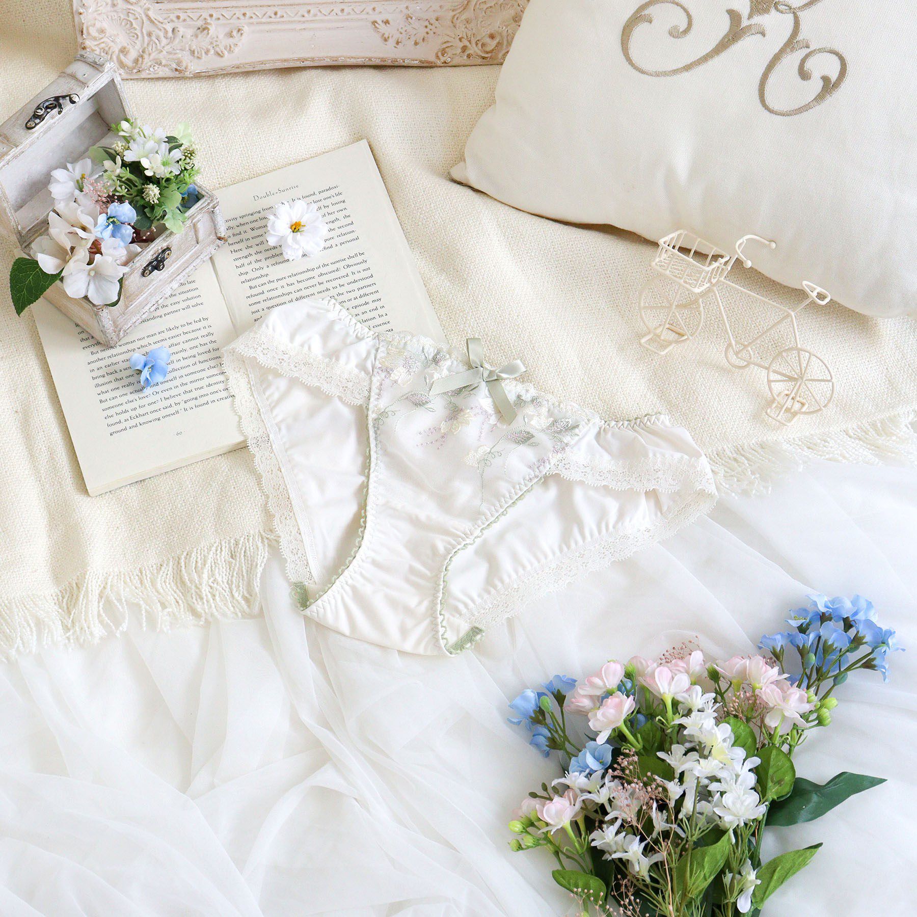 Risa Magli「ソア ノーマルショーツ」|インナー|アイボリー(004)