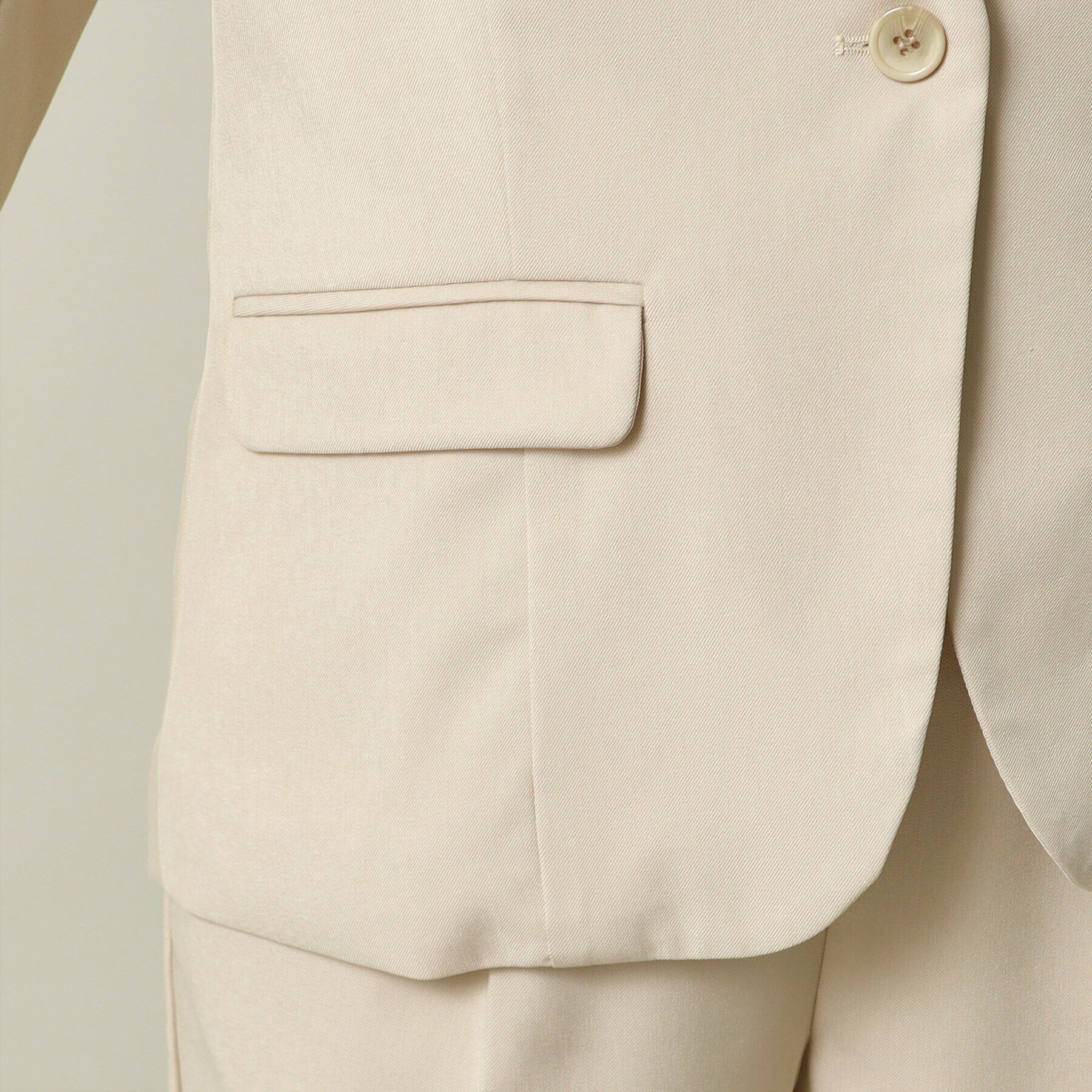 ITS&rsquo;DEMO「【通勤／手洗い可／吸水速乾】ツイルノーカラージャケット」|ノーカラージャケット|