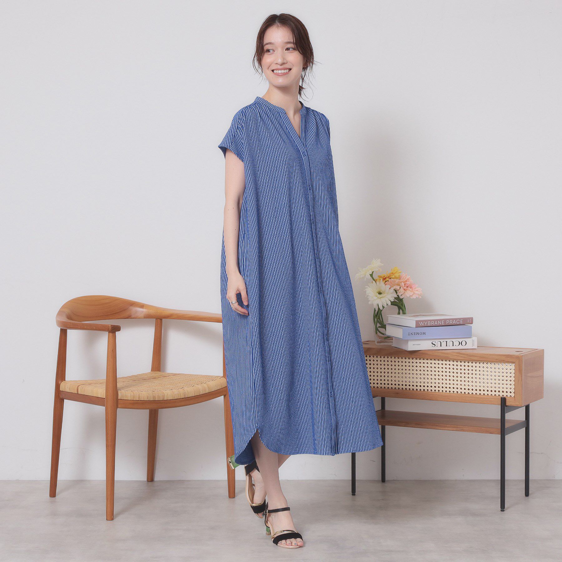 ITS&rsquo;DEMO「【洗濯機OK／洗濯後しわになりにくい】カットサッカー前開きワンピース」|ワンピース|