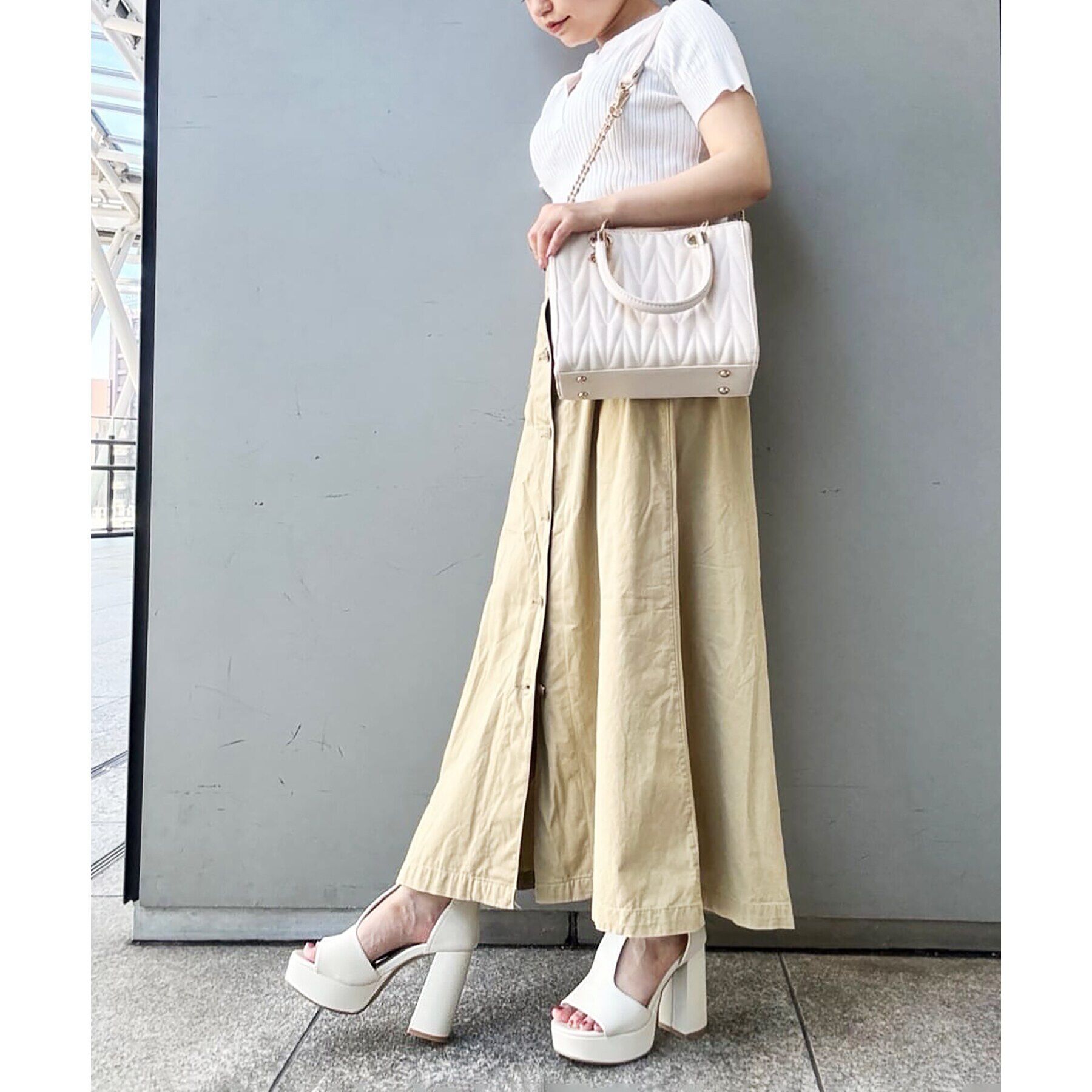 ESPERANZA「Tストラップスクエアサンダル 24SS」|サンダル|