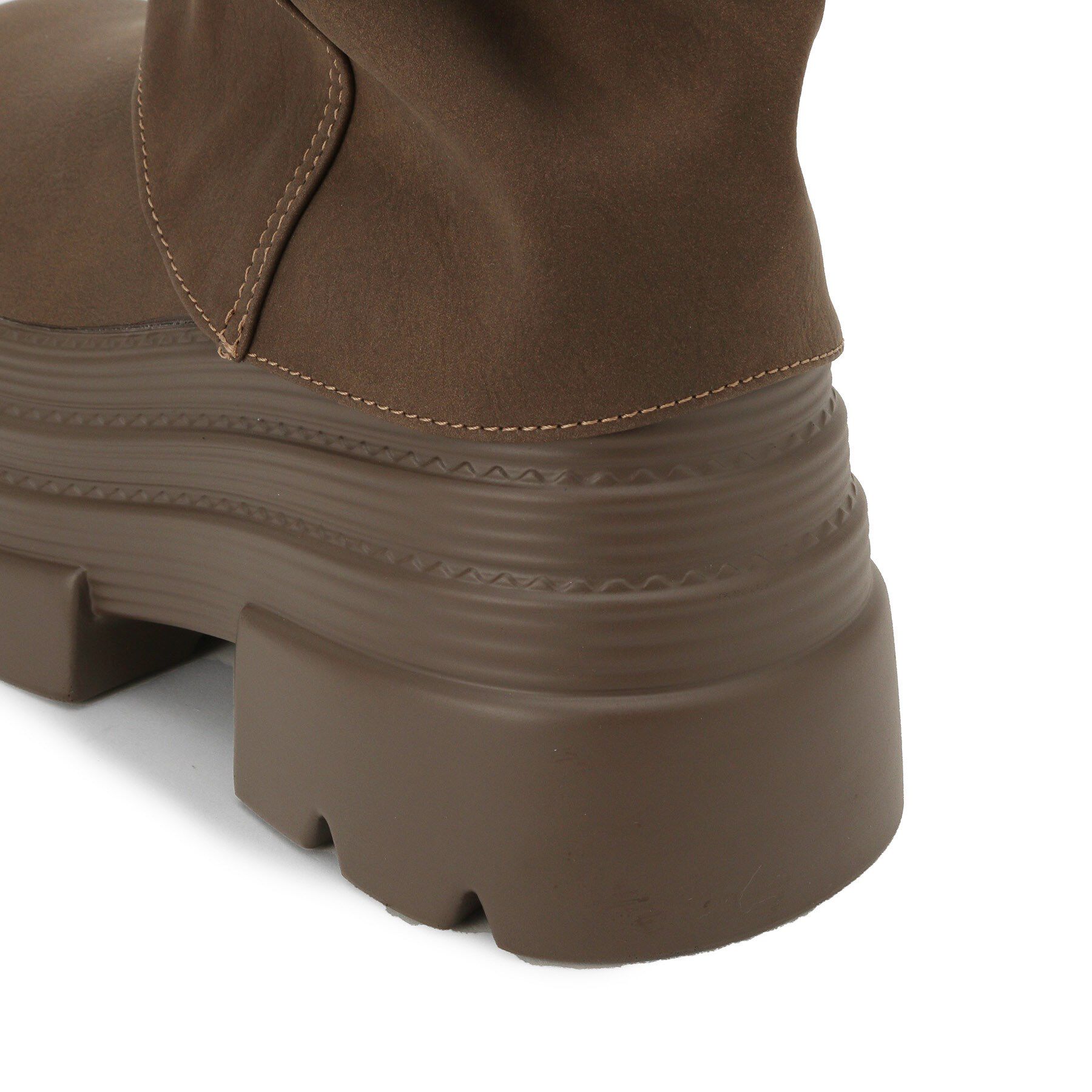 csT&P「厚底カバーブーツ」|ショートブーツ|