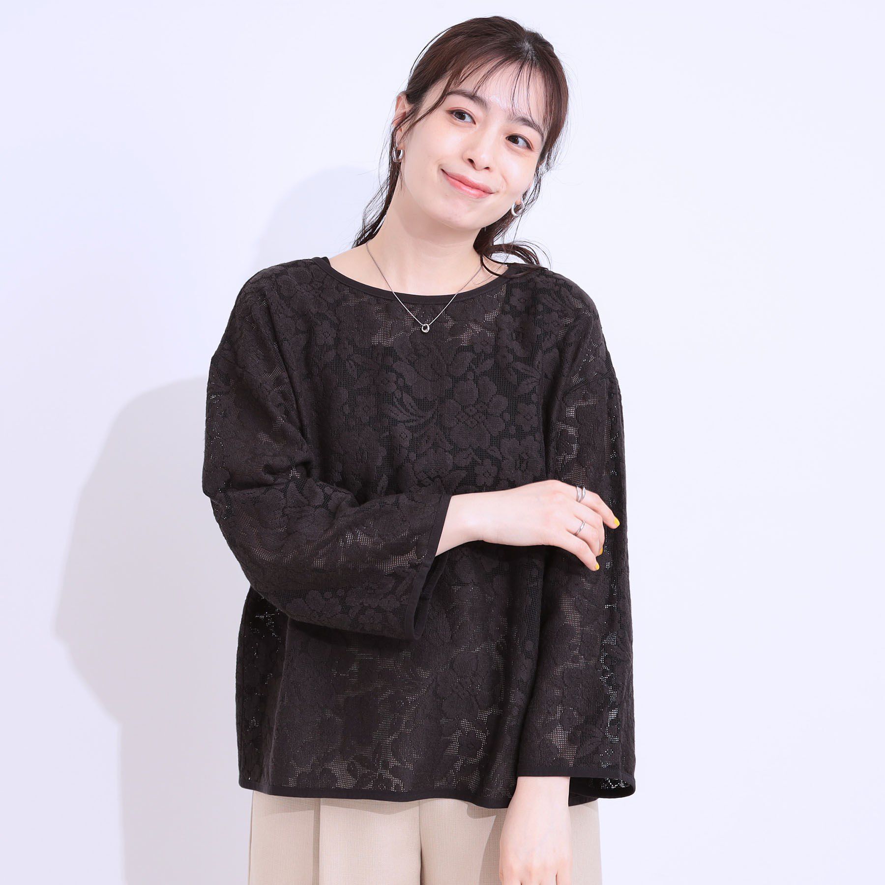 SHOO･LA･RUE「【前後2WAY/S-LL】メッシュ&times;レースがこなれ見え リボントップス」|Tシャツ・カットソー|