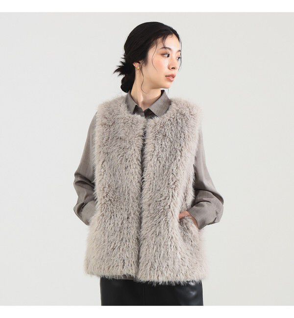 Demi-Luxe BEAMS 「ウェイビー フェイクファー ジレ」|ダウン|LIGHT.GREY