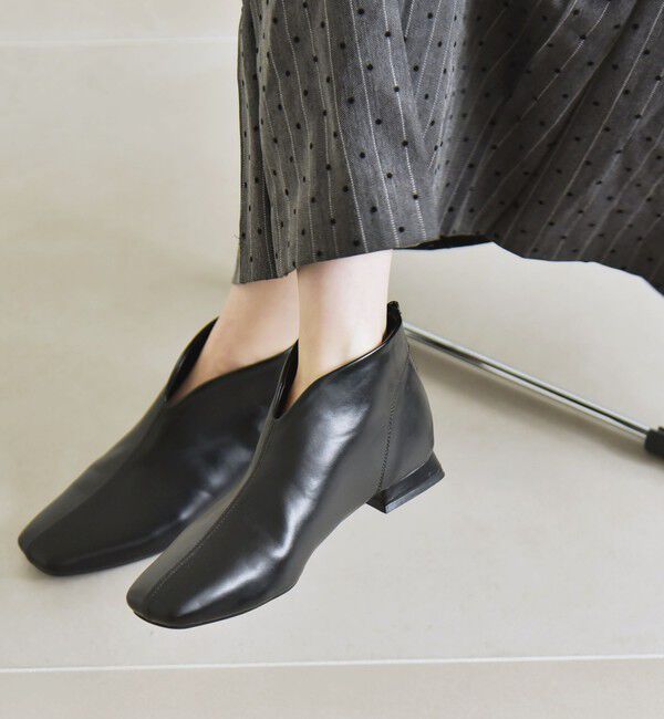 quaranciel「quaranciel: Vカット スクエアトゥ ショート ブーツ」|ショートブーツ|
