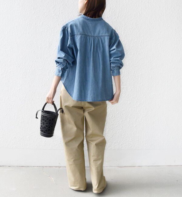 SHIPS for women「〈洗濯機可能〉ライトオンス フリル デニム シャツ」|シャツ・ブラウス|