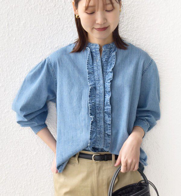 SHIPS for women「〈洗濯機可能〉ライトオンス フリル デニム シャツ」|シャツ・ブラウス|