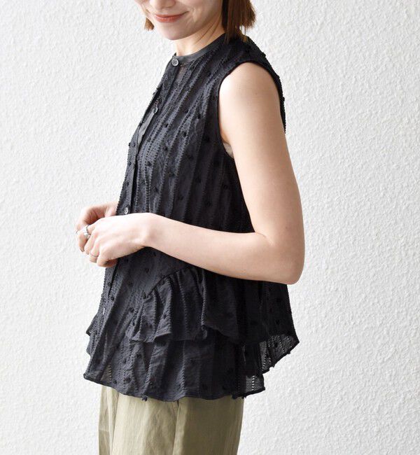 SHIPS any「《予約》SHIPS any:〈洗濯機可能〉ドット ジャカード フリル ノースリーブ シャツ ブラウス」|シャツ・ブラウス|ブラック