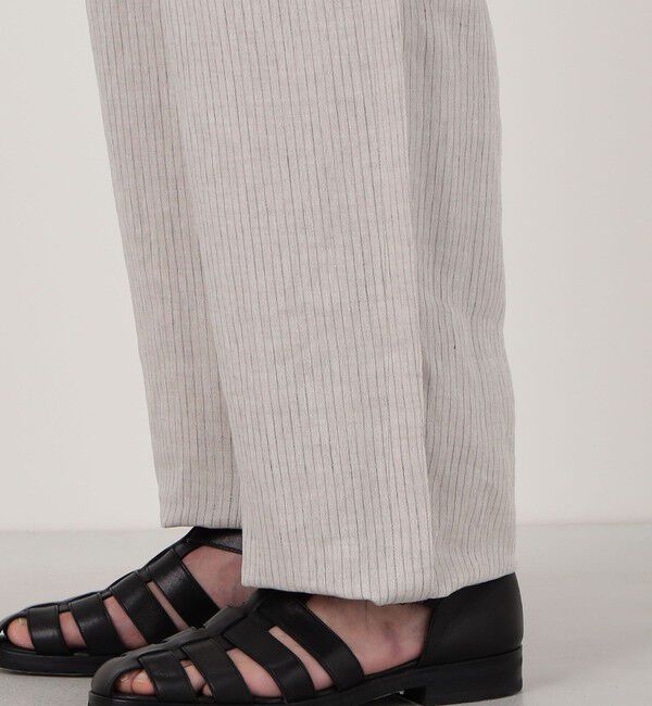 TOMORROWLAND MENS「リネンアムンゼンストライプ 1プリーツテーパード ペグトップパンツ」|スラックス|