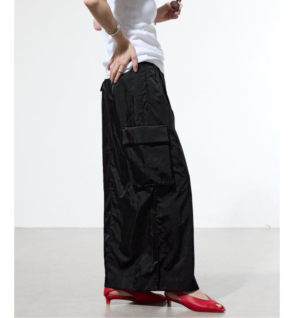 IENA「《一部店舗限定》サテンカーゴポケットスカート」|スカート|