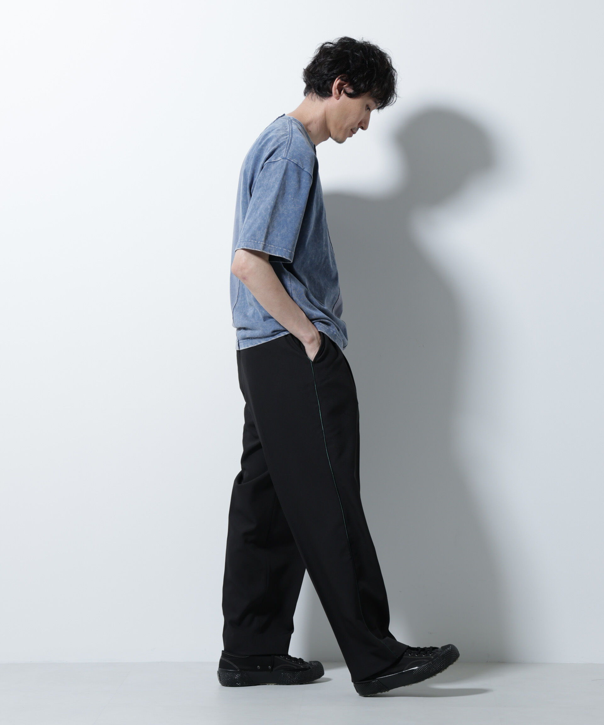 nano･universe「｢A-C-Z｣2トーンピグメントTシャツ 半袖」|Tシャツ・カットソー|